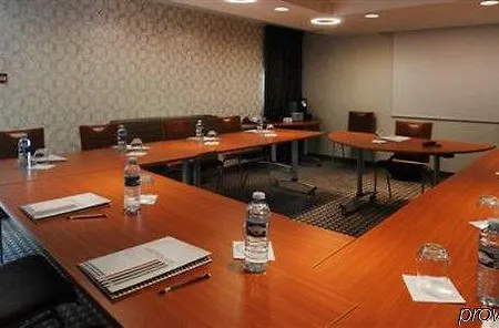 Ibis Styles Aeroport Hotell