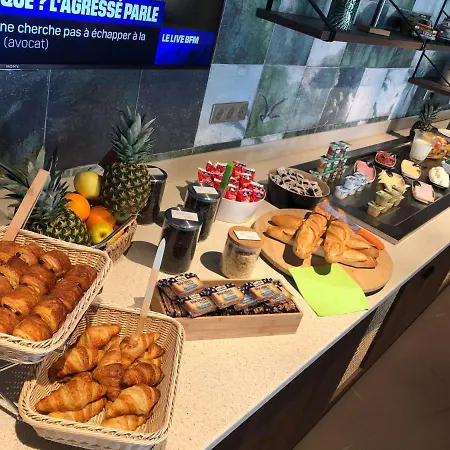 Hotell Ibis Styles Aeroport 3*