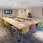 Ibis Styles Aéroport Hotel Clermont-Ferrand