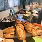 Ibis Styles Aéroport Hotel Clermont-Ferrand
