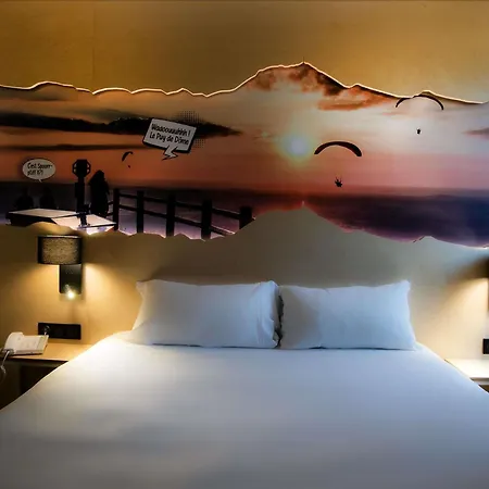 ホテル Ibis Styles Aeroport 3*