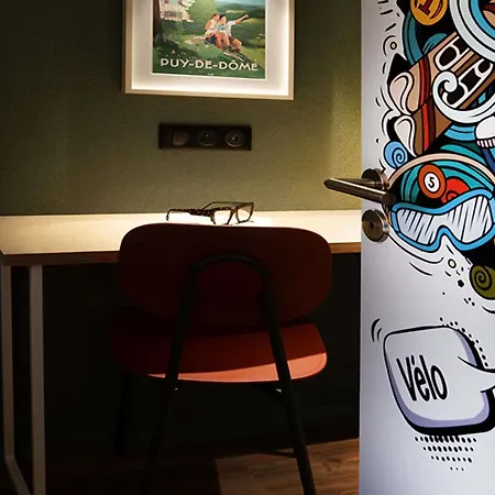 Ibis Styles Aeroport 3* 클레르몽페랑