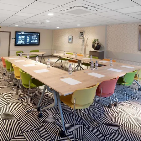 Ibis Styles Aéroport Clermont-Ferrand