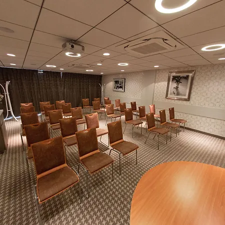 Hotel Ibis Styles Aeroport Clermont-Ferrand