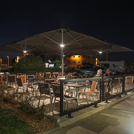 Ibis Styles Aéroport Clermont-Ferrand