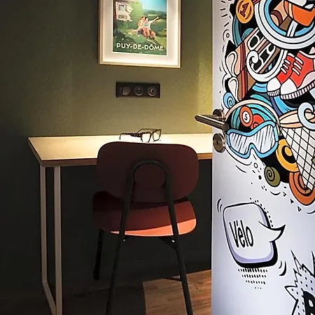 Ibis Styles Aeroport Hotel 3*