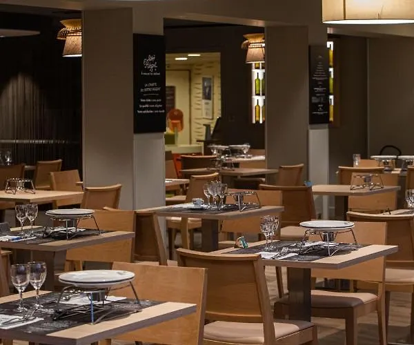 Ibis Styles Aeroport فندق كليرمونت-فيراند