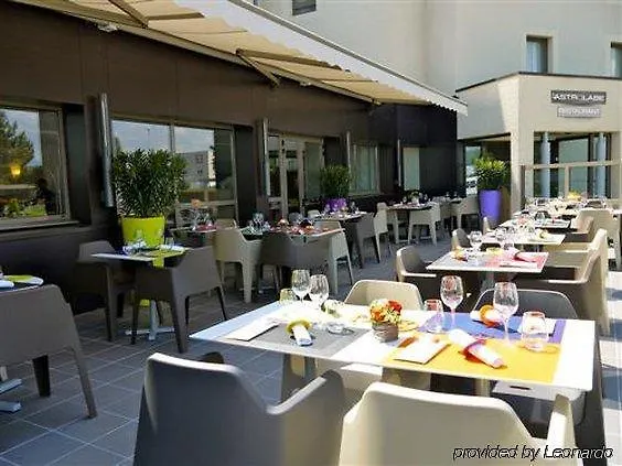 Ibis Styles Aeroport ホテル 3*