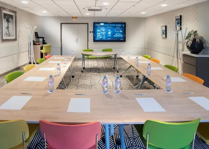 Ibis Styles Aéroport 3* Clermont-Ferrand