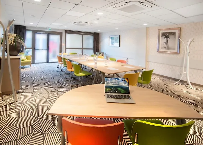 Ibis Styles Aéroport Clermont-Ferrand