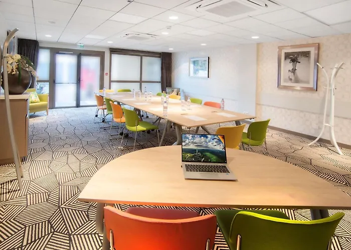 Ibis Styles Aéroport 3*