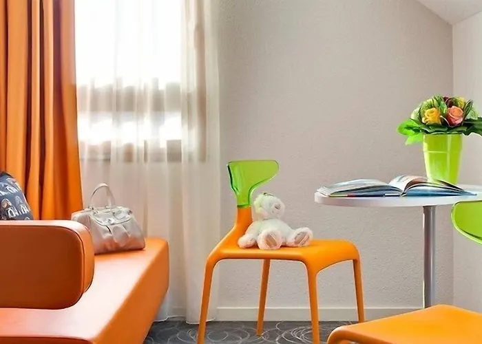 Ibis Styles Aeroport Κλερμόν Φεράν